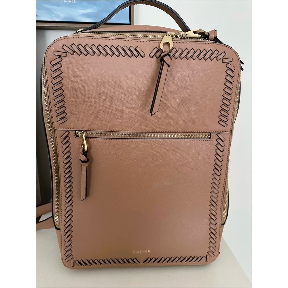 ⛱️🔥Calpak - Pink Kaya Faux Leather Laptop Backpack - OS